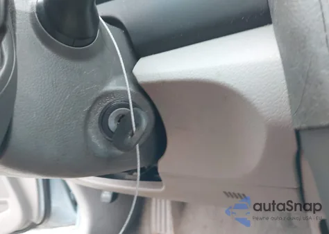 2007 Toyota Camry Le z USA, uszkodzony, nr VIN 4T1BE46K67U703420